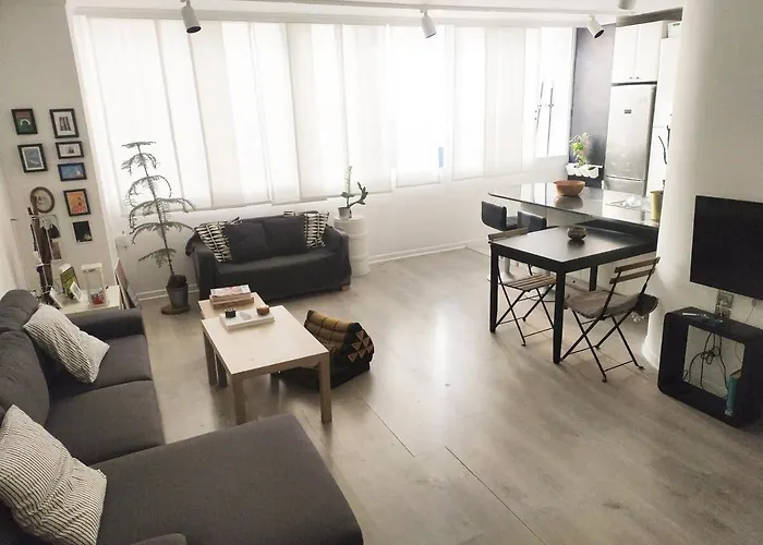 Apartment In Playa De Las Canteras, Playa Chica